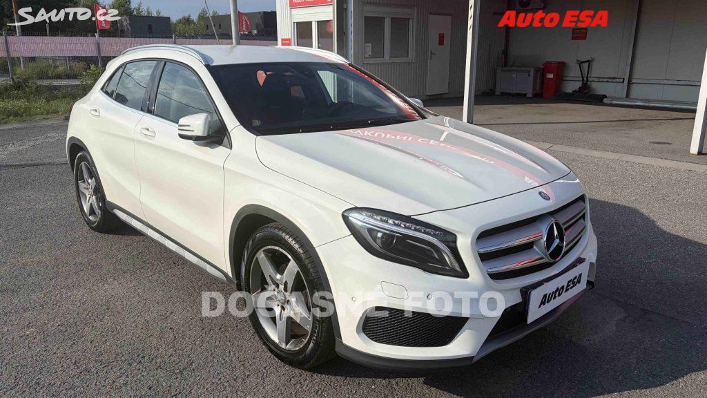 Mercedes-Benz GLA, 200D